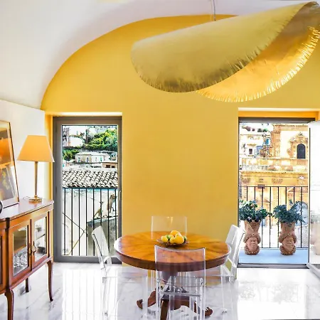 Aurea Charming Modica